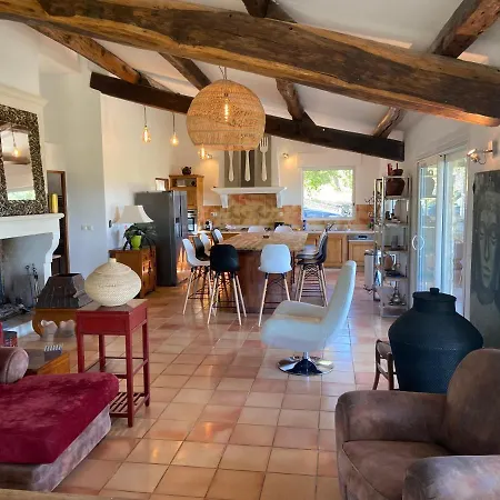 Villa Un Petit Paradis En Provence Dans Le Luberon *